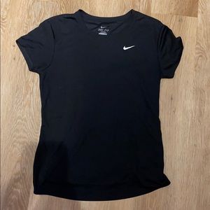 Nike Dri-fit tee shirt t small